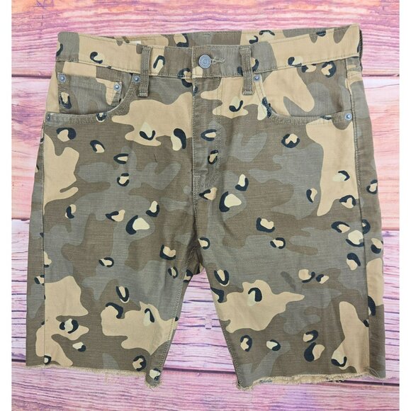 Levis Premium Mens Camouflage Lo-Ball Shorts W32 - Picture 1 of 7